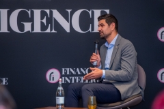 Banking Forum 679