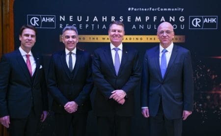 Recepţia organizată de Camera de Comerţ şi Industrie româno-germană la Palatul Parlamentului.