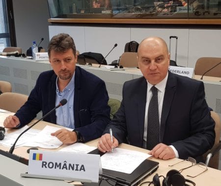 Cristi Godinac, Președintele Sindicatului Român al Jurnaliștilor MediaSind și președinte executiv al FAIR-MediaSind (stânga) şi Președintele FAIR - MediaSind, Leonard Pădureț.