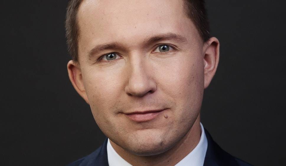 Analistul-șef al grupului XTB, Przemysław Kwiecień.
