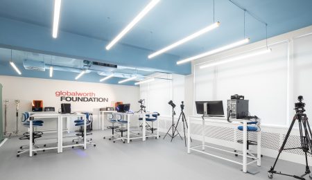 Hi-Tech la Universitatea de Arhitectură și Urbanism „Ion Mincu”, Fundația Globalworth