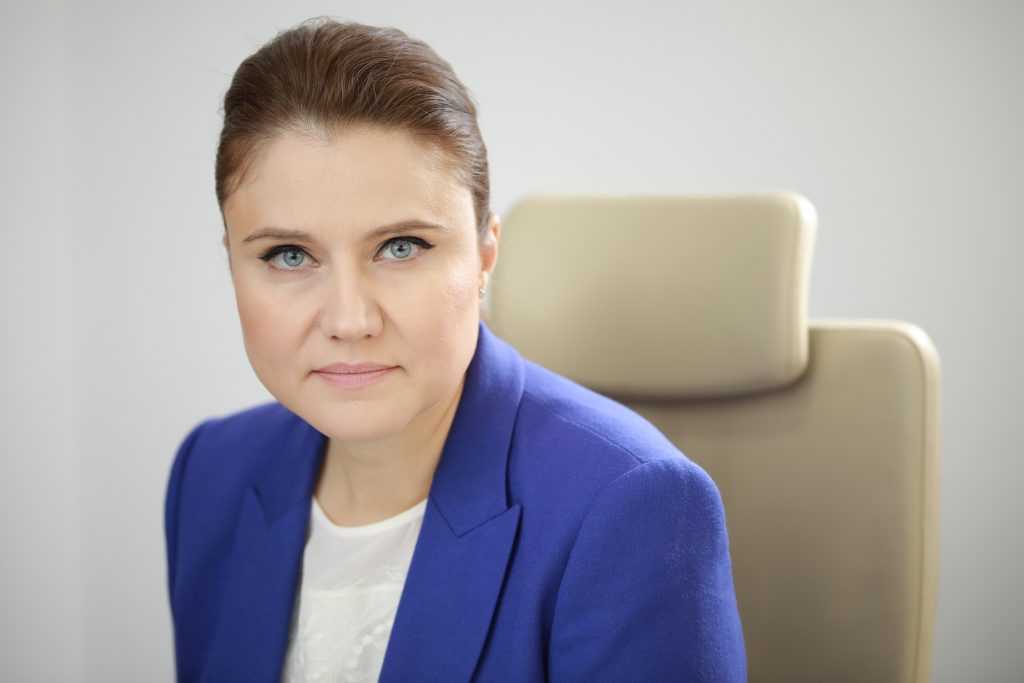 Interviu exclusiv Camelia Ene, CEO & Country Chairman, MOL Romania, Grupul MOL, 1 miliard USD, investitii afaceri sustenabile hidrogen emisii de carbon reduse
