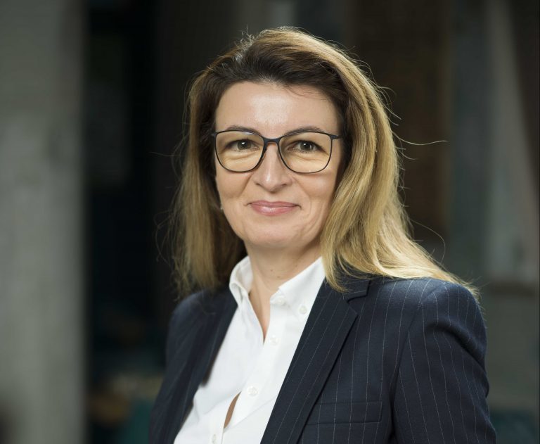  LĂCRĂMIOARA DIACONU-PINTEA, Membru al Directoratului, Complexul Energetic Oltenia