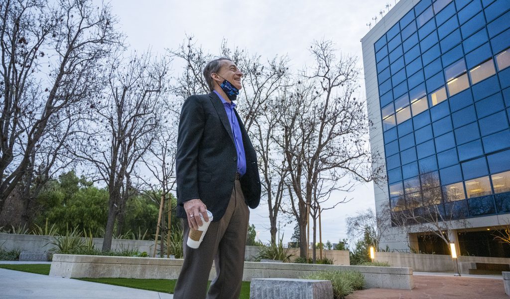 Intel-Pat-Gelsinger-RNB-HQ-2-65165573