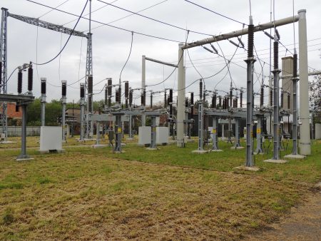 Distribuție Energie Electrică Romania derulează proiecte de investiții de aproximativ 340 milioane lei prin cofinanțare din fonduri europene