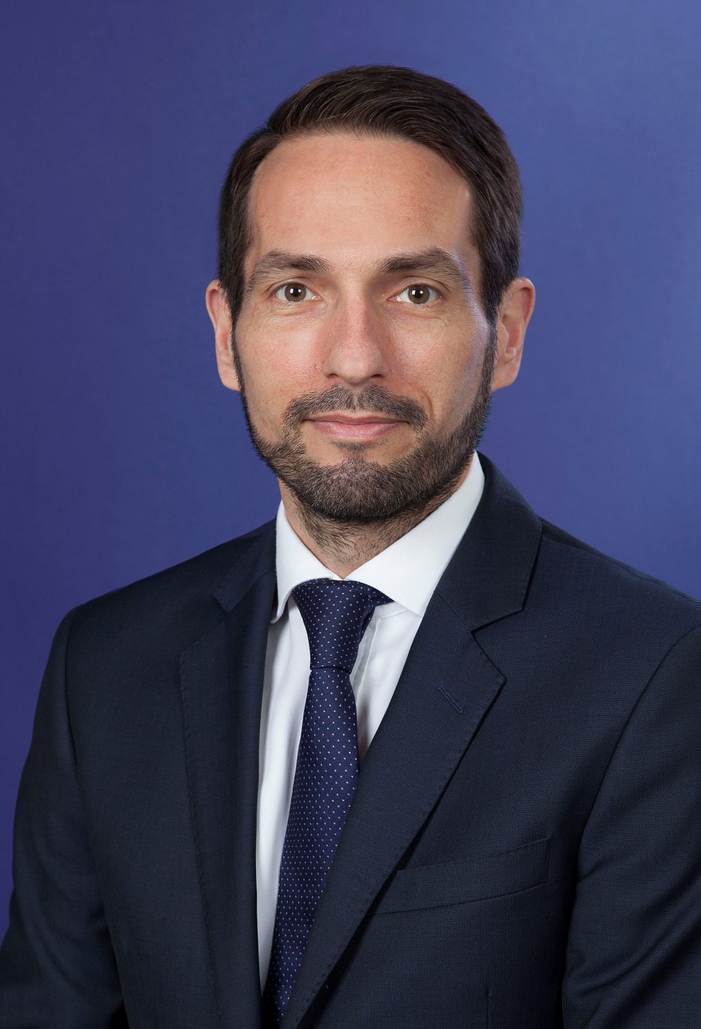 Peter Latos este noul lider al departamentelor de Consultanță și Strategie și Tranzacții ale EY România