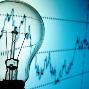 România  – creștere semnificativă a prețului energiei electrice în 2025; În lipsa scăderii prețului, riscăm să pierdem competitivitatea economică și să accentuăm inegalitățile sociale - poza 1