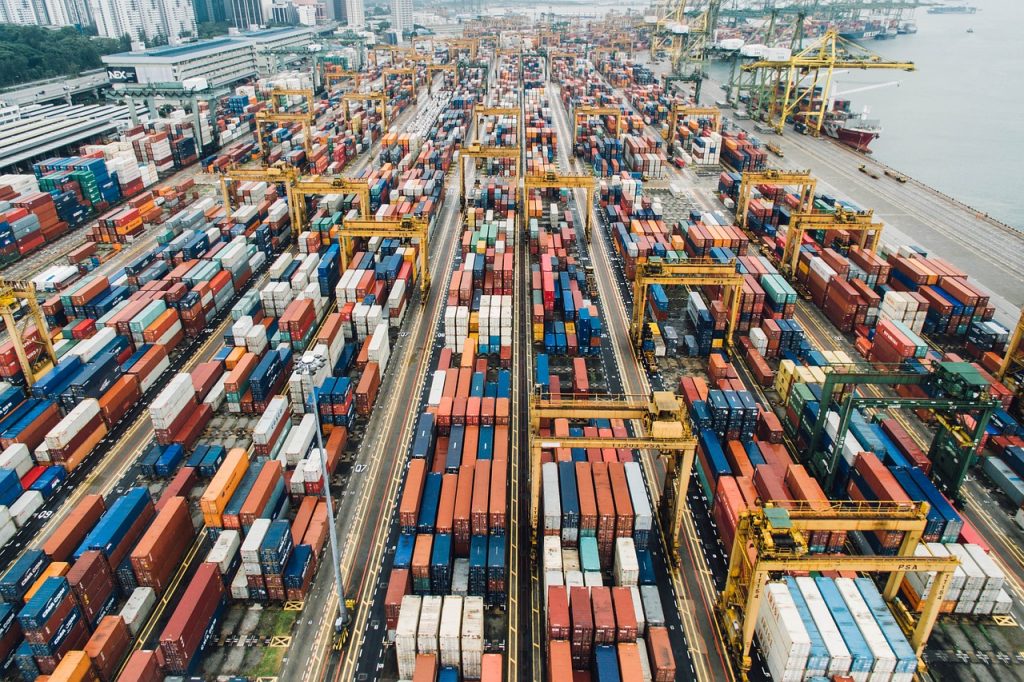  ROMASIA: Transportul maritim de mărfuri din China a crescut de șapte-opt ori, ceea ce duce la scumpiri pe întreg lanțul de aprovizionare