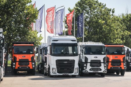 Cefin Trucks