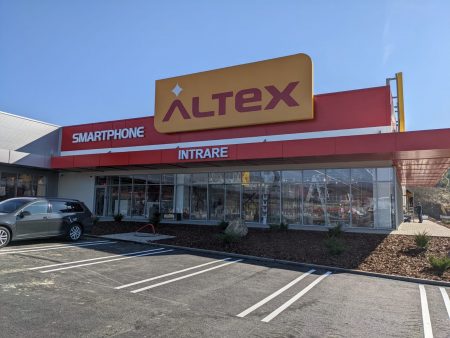 Altex deschide un al doilea magazin ȋn Mediaș