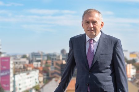 Banca Transilvania a achiziţionat Idea::Bank şi celelalte companii cu brandul IDEA în România
