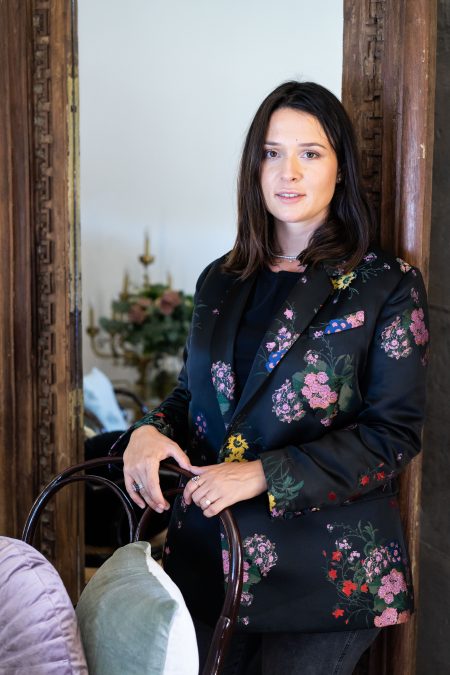 Rezident: 2021 Alexandra Bogatu Rezident