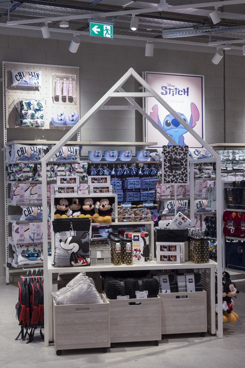 Primark deschide primul magazin în România
