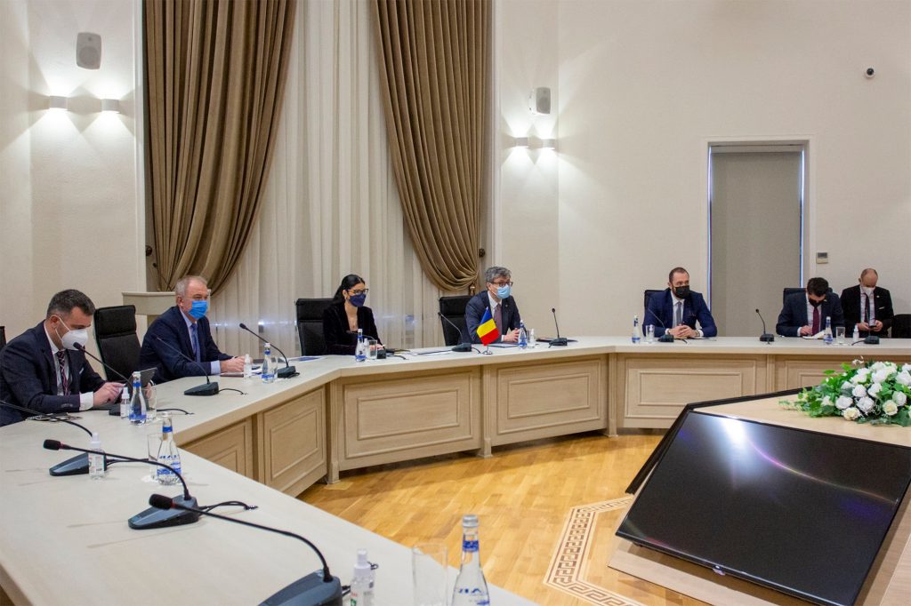 Ministrul Energiei Virgil Popescu: România este interesată să importe volume de gaze din Republica Azerbaidjan