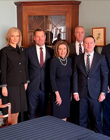 Cîţu a discutat cu preşedintele Camerei Reprezentanţilor a SUA despre consolidarea capabilităţilor de apărare şi programul Visa Waiver
 - poza 1