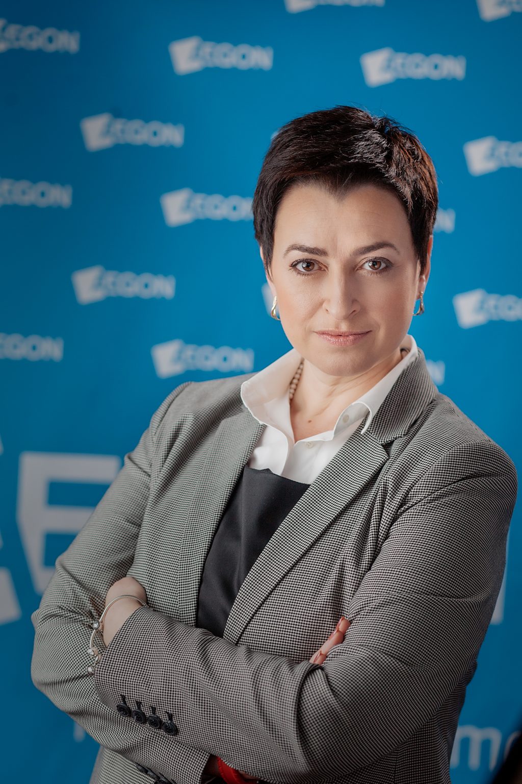Studiu Aegon România: Planificarea financiară și mersul la dentist - cele mai amânate activități la români
