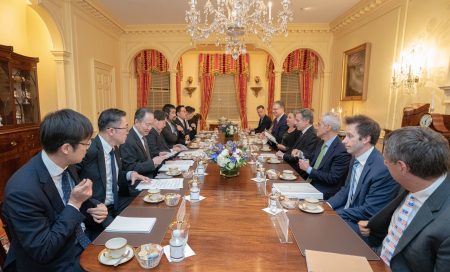 SUA şi Japonia salută ”alinierea lor strategică” în faţa Chinei
 - poza 1