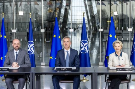 UE şi NATO anunţă crearea unui grup de lucru comun pentru protejarea infrastructurilor critice
 - poza 1
