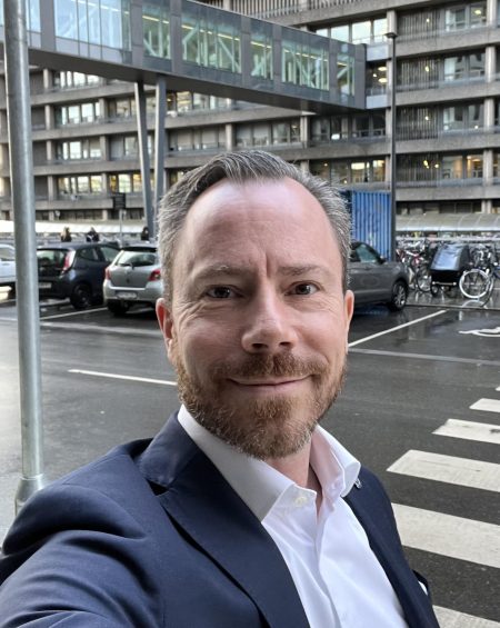 Danemarca: Concediu medical pentru o perioadă nedeterminată pentru ministrul apărării
 - poza 1