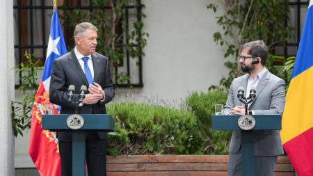 Iohannis: Comunitatea internaţională are datoria să sprijine Ucraina; Boric: Facem un apel energic la pace
 - poza 1
