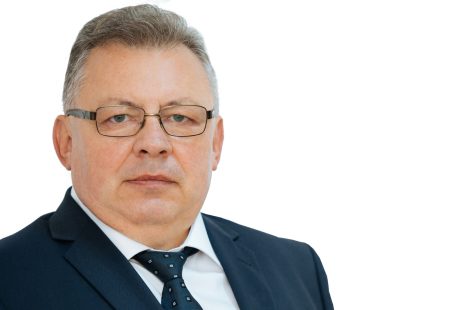 Sorin Bumb (PNL) a demisionat din Senat; a fost ales în Comitetul de reglementare al ANRE
 - poza 1