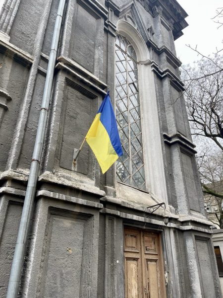 Franţa promite Ucrainei nave, autobuze şi şine pentru căile ferate
 - poza 1