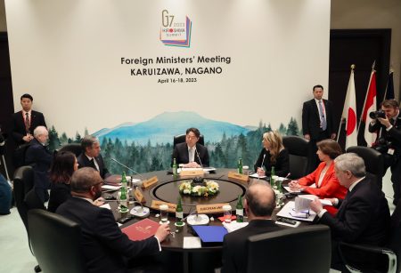 Miniştrii de externe din G7 &icirc;şi subliniază unitatea &icirc;n faţa tensiunilor cu China şi Rusia
 - poza 1