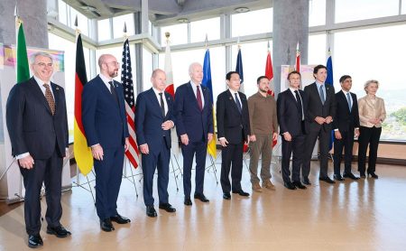 Prezenţa lui Volodimir Zelenski la summitul G-7, un &lsquo;spectacol de propagandă&rsquo;, consideră MAE rus
 - poza 1
