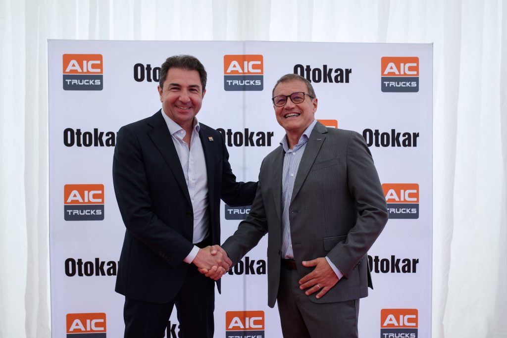 AIC Trucks Otokar