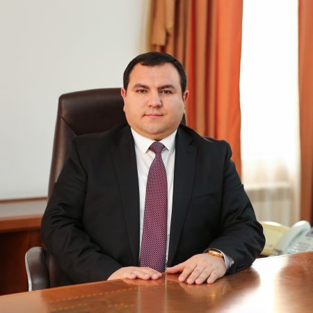 Separatiştii din Nagorno-Karabah cer Rusiei să redeschidă coridorul către Armenia
 - poza 1