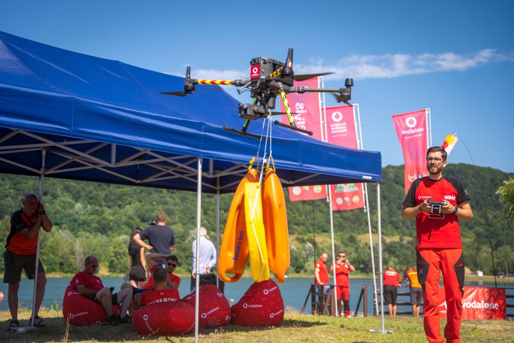Noi premiere #TechForGood  cu Vodafone și Salvamont România