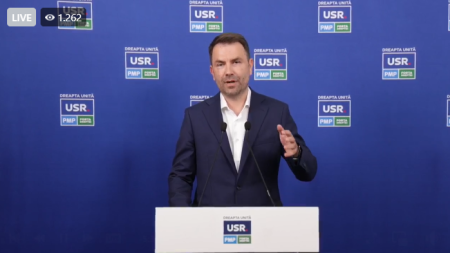 BEM cere eliminarea de pe Facebook a clipului lui Drulă în care apare cu preşedintele României: Conţinut ilegal - poza 1