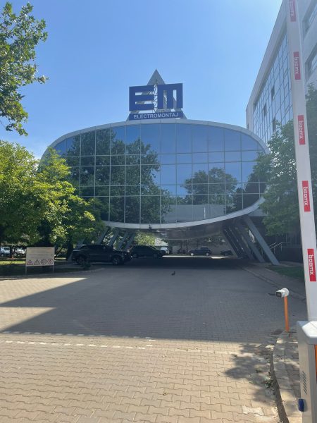 Grup EM anunță că nu întrunește criteriul de free-float necesar pentru admiterea la tranzacționare, însă intenționează să realizeze o nouă majorare de capital social în următoarele 12 luni; compania anunță intenția de listare pe piața AeRO - poza 1