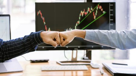 XTB, broker de investitii