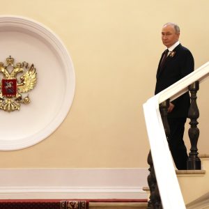 Putin poate finanța războiul din Ucraina pentru mulți ani de acum înainte, afirmă un fost oficial – CNBC - poza 1