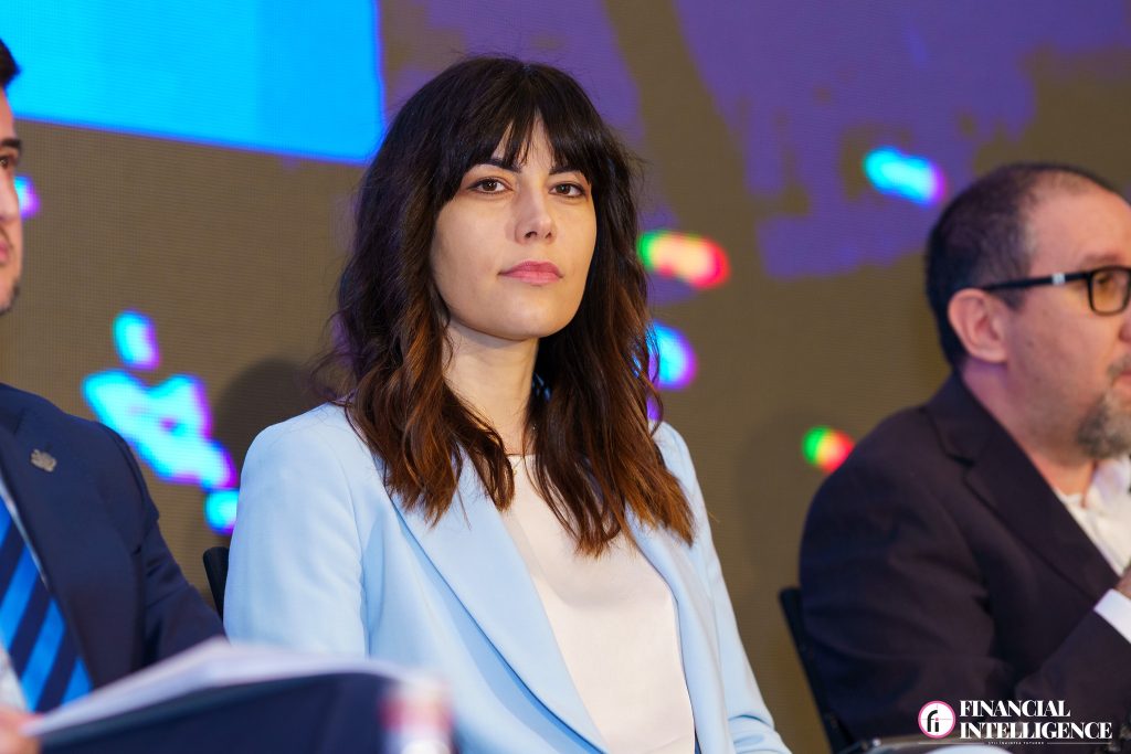 Cristina Prună, USR: Plafonarea prețurilor la gaze nu este o politică energetică serioasă a unei țări producătoare de gaze naturale precum Rom&acirc;nia
 - poza 1