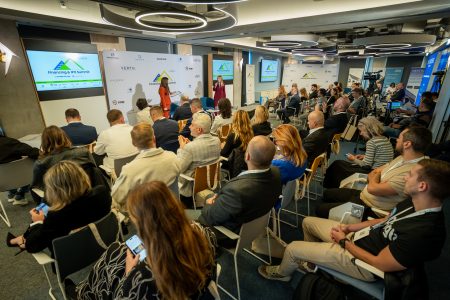 Peste 50 de antreprenori la prima ediție Financing & IPO Summit by VERTIK: „Accesul la finanțare nu mai poate aștepta”
 - poza 1