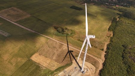 PPC Renewables România va extinde parcul eolian Deleni, cel mai mare din regiunea Moldovei, cu încă 85 MWb - poza 1