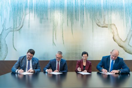 Grupul Banca Transilvania ajunge la 800.000 de participanți la fondurile de pensii din Pilonul 2 și 3, în urma achiziției BRD Pensii - poza 1