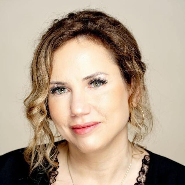 Mirela-Adriana Pavel, numită director general provizoriu la Electrocentrale București (ELCEN)
- poza 1