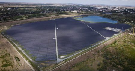Simtel inaugurează la Giurgiu cel mai mare parc fotovoltaic din România realizat prin reconversie ecologică, cu o capacitate de 52 MWp - poza 1