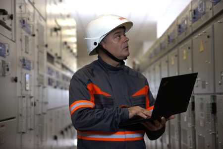 Reţele Electrice România implementează un sistem de peste 135 milioane de lei de digitalizare a reţelei de distribuţie - poza 1