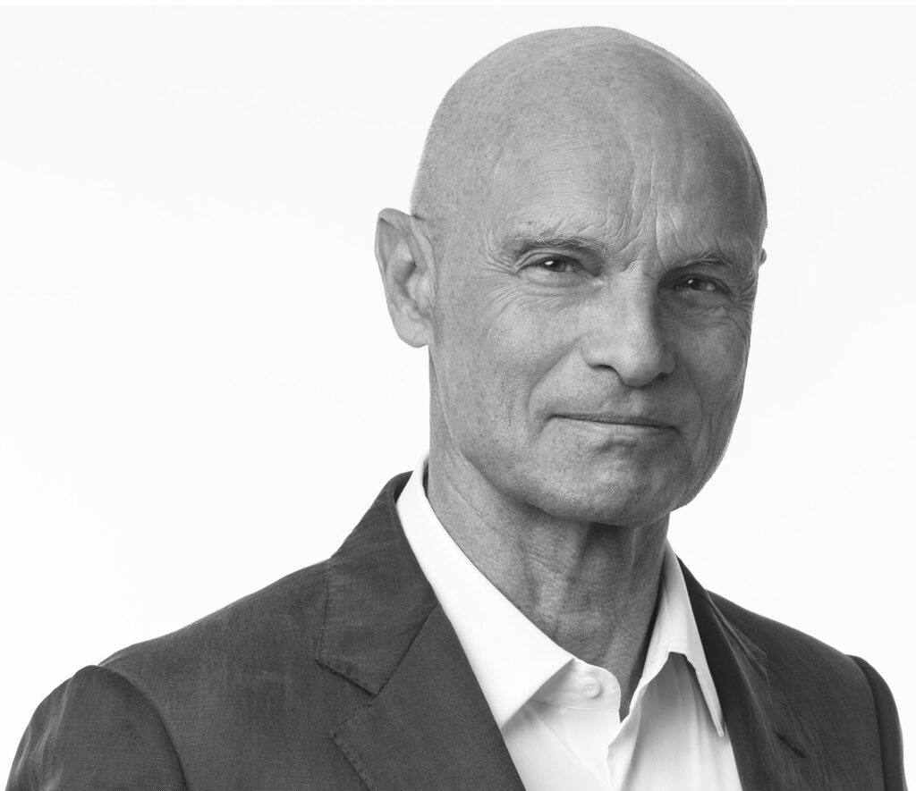 Şeful Gunvor dă asigurări că activele Lukoil nu vor fi revândute (Bloomberg)
 - poza 1