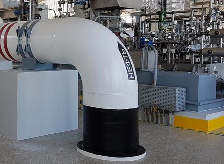 Kazahstanul critică Ucraina pentru atacul cu drone asupra terminalului petrolier CPC; CPC a anunțat sâmbătă că exporturile de petrol au fost oprite - poza 1