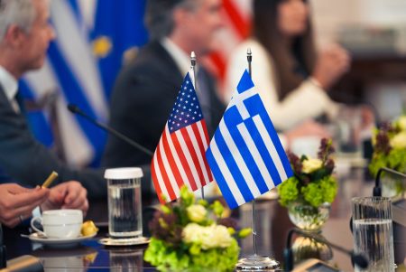 Chris Wright: Avem în acest moment o oportunitate extraordinară de a înlocui tot gazul rusesc; Exxon intră în Grecia cu un acord privind gazele naturale care extinde prezența SUA în estul Mediteranei - poza 1