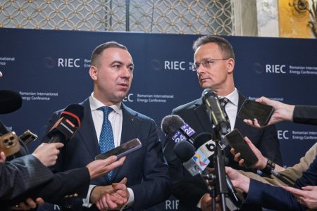 Surse: CSAT a blocat tranzacția MVM–E.ON; Peter Szijjarto: Nu am informații despre acest lucru, dar oricare ar fi decizia, trebuie să o respectăm - poza 1