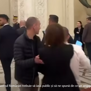 Un ofițer de presă de la Guvern a bruscat jurnaliștii pe holurile Parlamentului; Guvernul regretă “excesul de zel” al angajatului, jurnaliștii spun că problema este lipsa de transparență a Executivului – video - poza 1