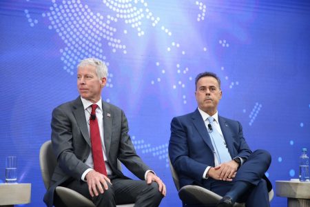 Papastavrou: Grecia este o poartă esențială pentru Coridorul Vertical; Wright: Grecia dispune de infrastructuri importante pentru gaze naturale - poza 1