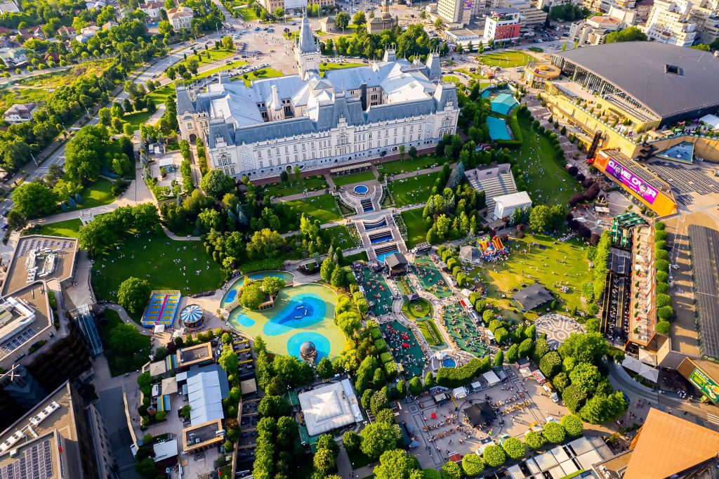 IULIUS accesează prima refinanțare unitară din România acordată unui portofoliu de clădiri cu funcțiuni variate integrate într-un proiect mixed-use: 305 milioane de euro
 - poza 1