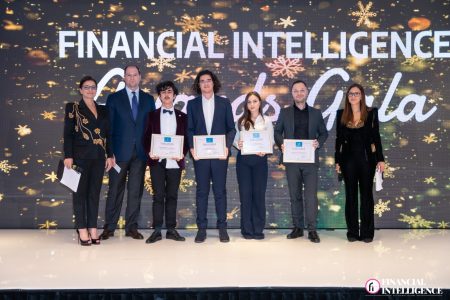 Lion Capital a premiat olimpicii naționali la matematică, la Gala Financial Intelligence; Bogdan Drăgoi: “Vă invit să investiți, alături de noi, în acești tineri!” - poza 1